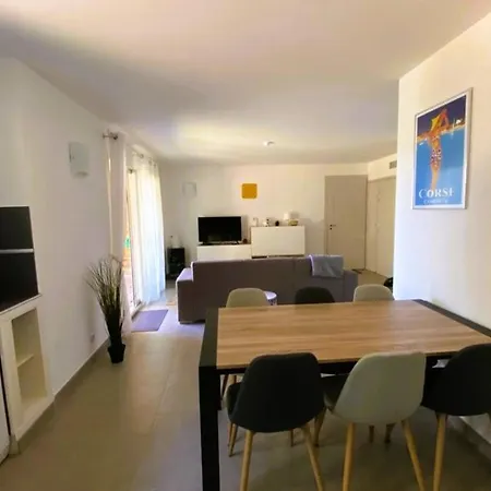 Lena 6 Pers Piscine 500 M Prázdninový dům